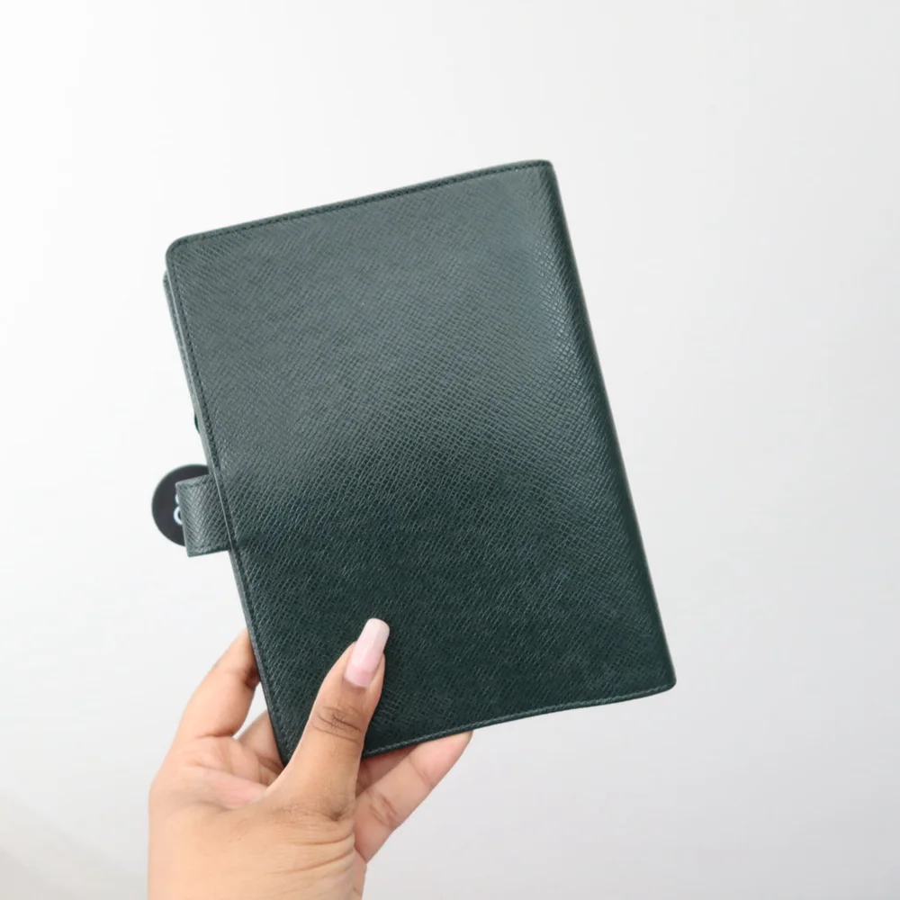 Louis Vuitton Taiga Medium Ring Agenda Cover Épicéa Green